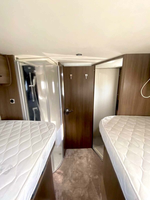 Matkaauto Chausson seeest
